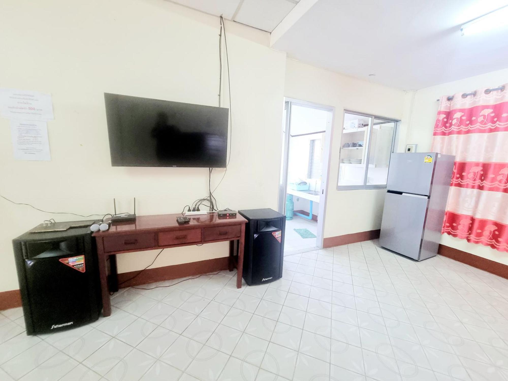 Mae Rampung Beach House คาราโอเกะและสระเด็ก Rayong Exteriör bild