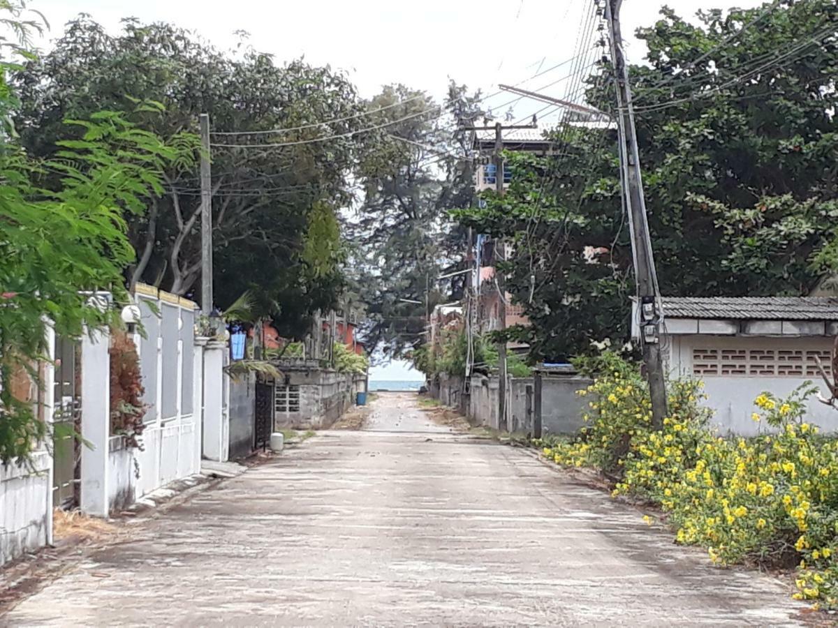 Mae Rampung Beach House คาราโอเกะและสระเด็ก Rayong Exteriör bild