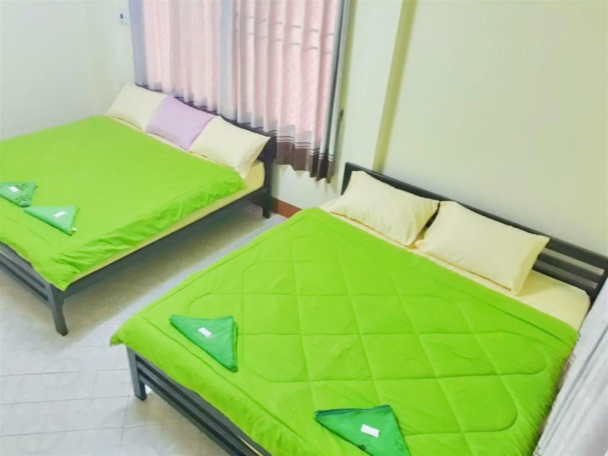 Mae Rampung Beach House คาราโอเกะและสระเด็ก Rayong Exteriör bild